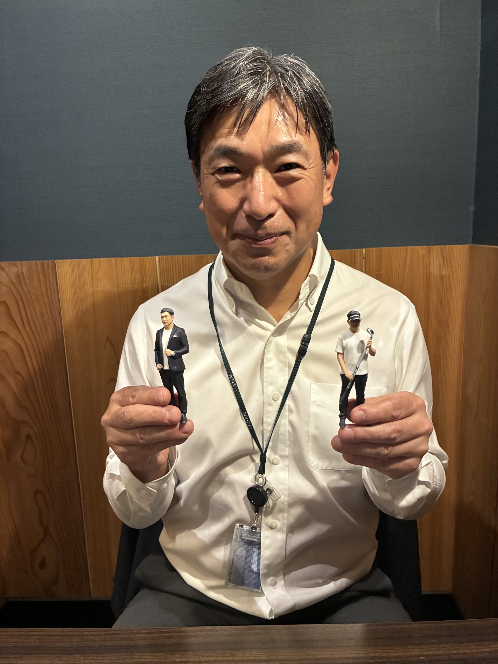 大貫役員様とスーツ姿・ゴルフ姿のフィギュア